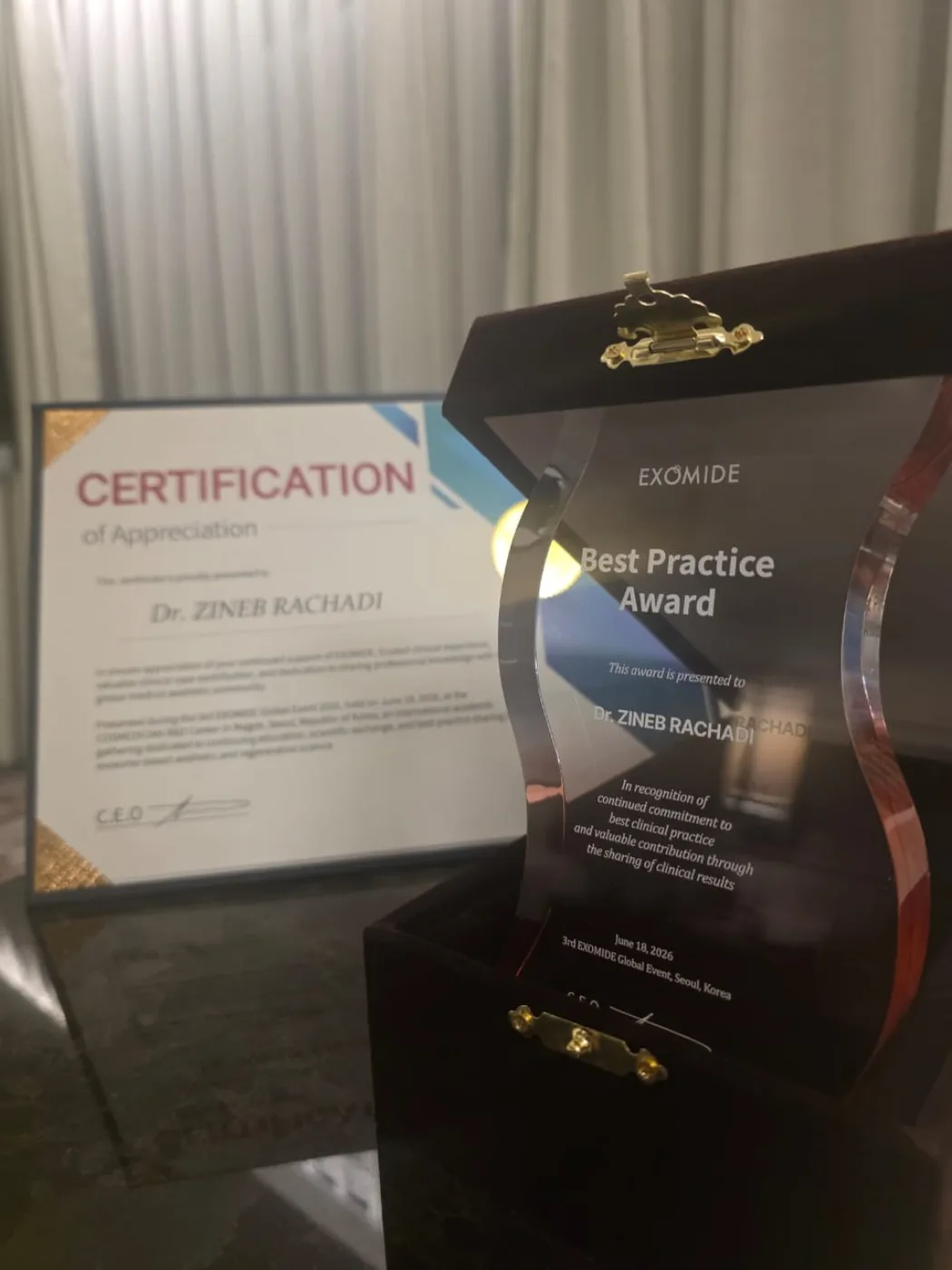 Best Practice Award et certificat remis au Dr Zineb Rachadi à Séoul